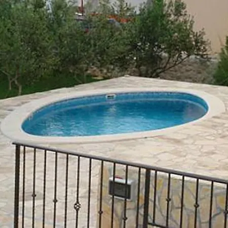 Ivan-with Pool Apartamento *