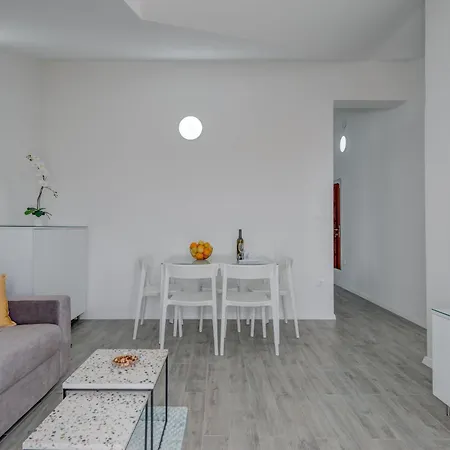 Ivan Apartment Trogir