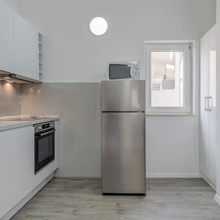 Ivan Apartment *