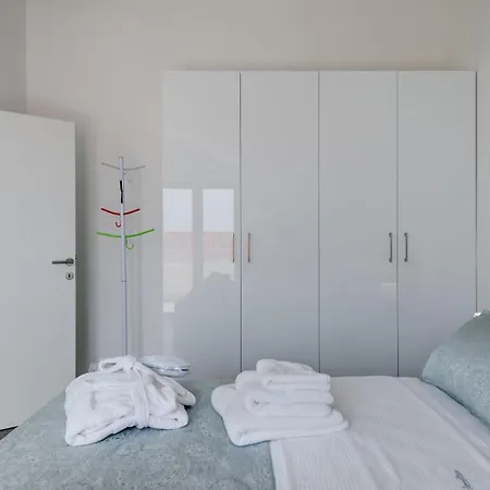 Ivan Apartment *